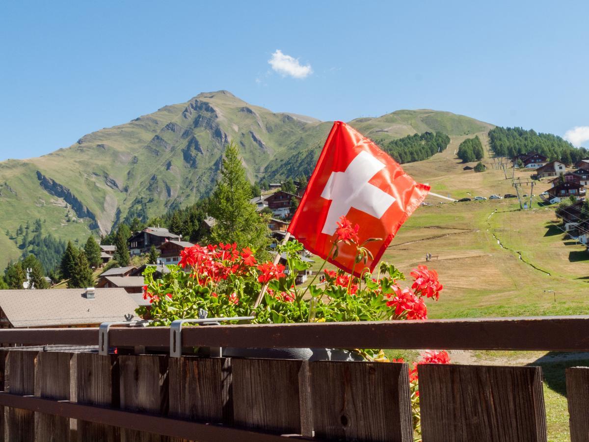 Gruppenhaus Im Walliser Alpstyle Rosswald Buitenkant foto
